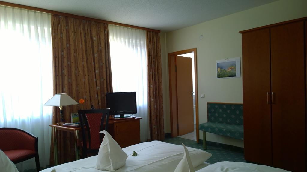 Weinhotel Rose Volkach Rom bilde